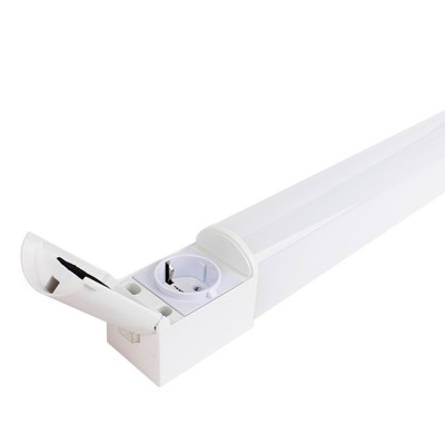 New Arrival 2019 Surface Mounted with On/Off Switch Waterproof LED Hotel Bathroom Lamp with Socket